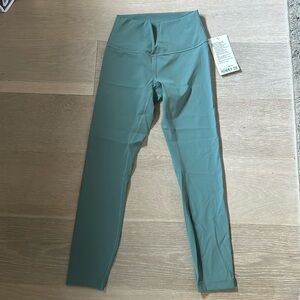 NWT Lululemon Wunder Under HR Legging 25” Lux - sz 6